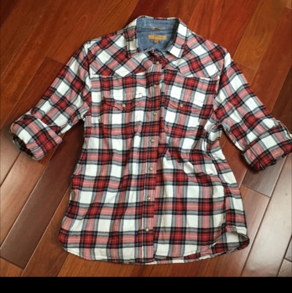 Plaid flannel shirt